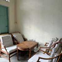 คาเฟ่ฟีลคลาสสิคน่านั่ง ย่านหัวลำโพง #กรุงเทพฯ