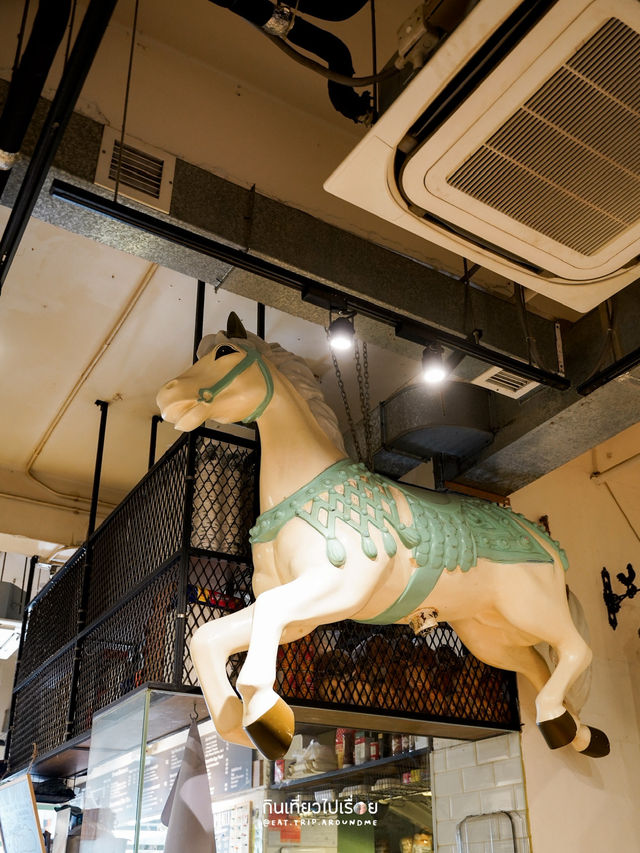 จิบกาแฟในร้านสุดชิคของฮ่องกง N1 Coffee & Co. จิบกาแฟในร้านสุดชิคของฮ่องกง N1 Coffee & Co.