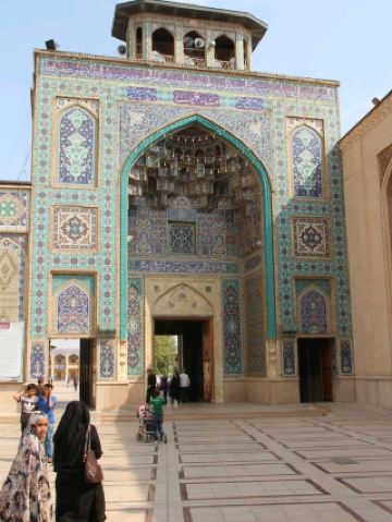 시라즈 – 정원과 기억의 도시