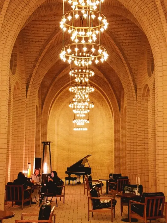 Secret European Church Bar in Dali: Romance is in its DNA