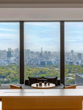 Sky high luxury and serenity in Tokyo