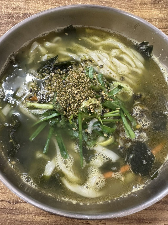 제주도민들이 줄 서서 먹는다는 서귀포 국밥 맛집, 정이가네