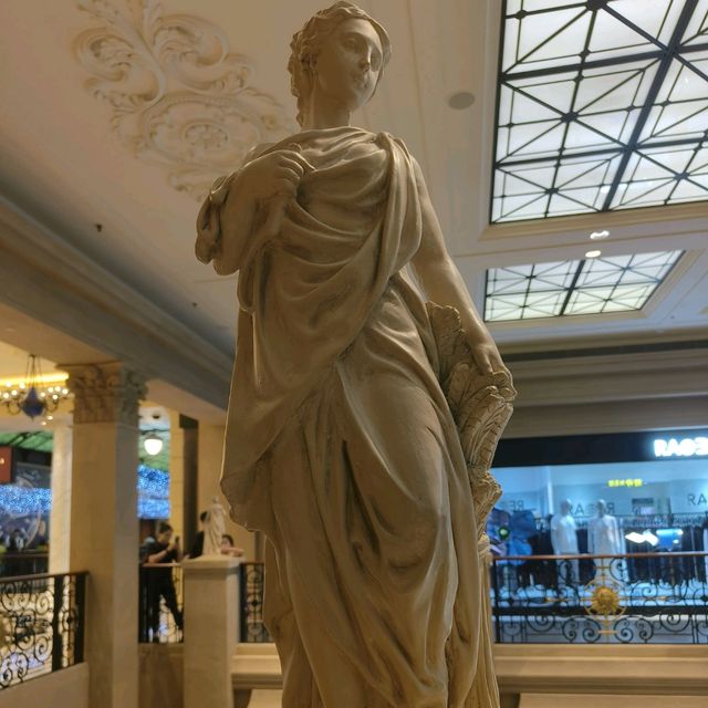 The Little Things About The Parisian Macao