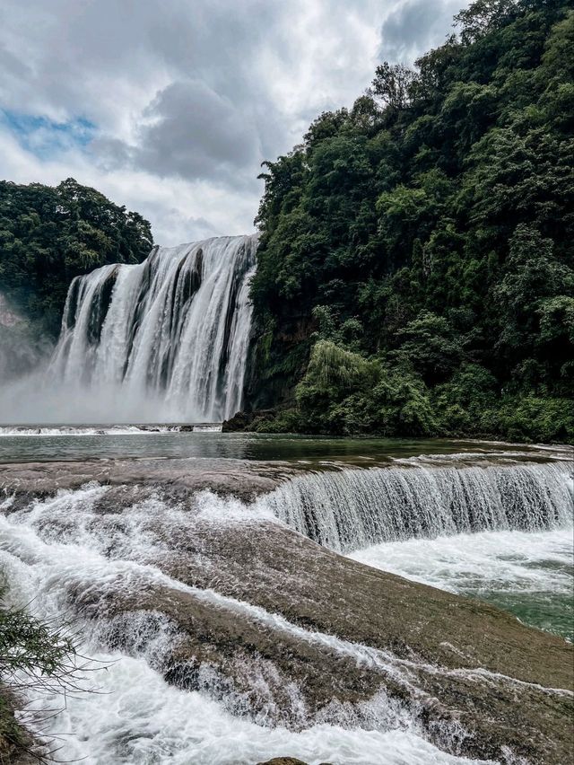 🌊✨ Chasing Waterfalls in Guizhou! ✨🌊 🌊✨ Chasing Waterfalls in Guizhou! ✨🌊