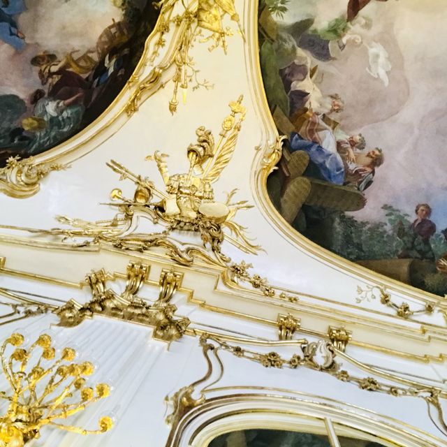 Royal Vienna Palace - love sissi & frank