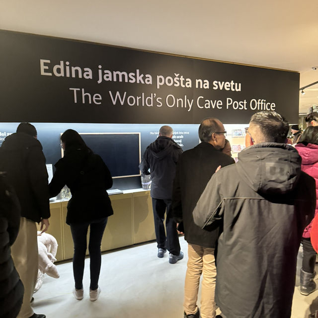 Train ride in a cave? - Yes, it is possible 