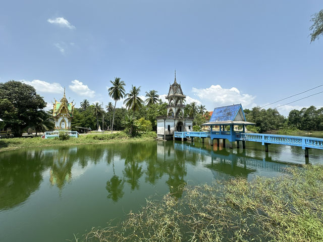 Beautiful temple by the coast