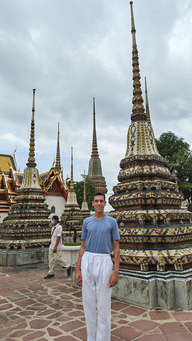 Start Your Bangkok Morning at Wat Pho – Reclining Buddha & Thai Massage