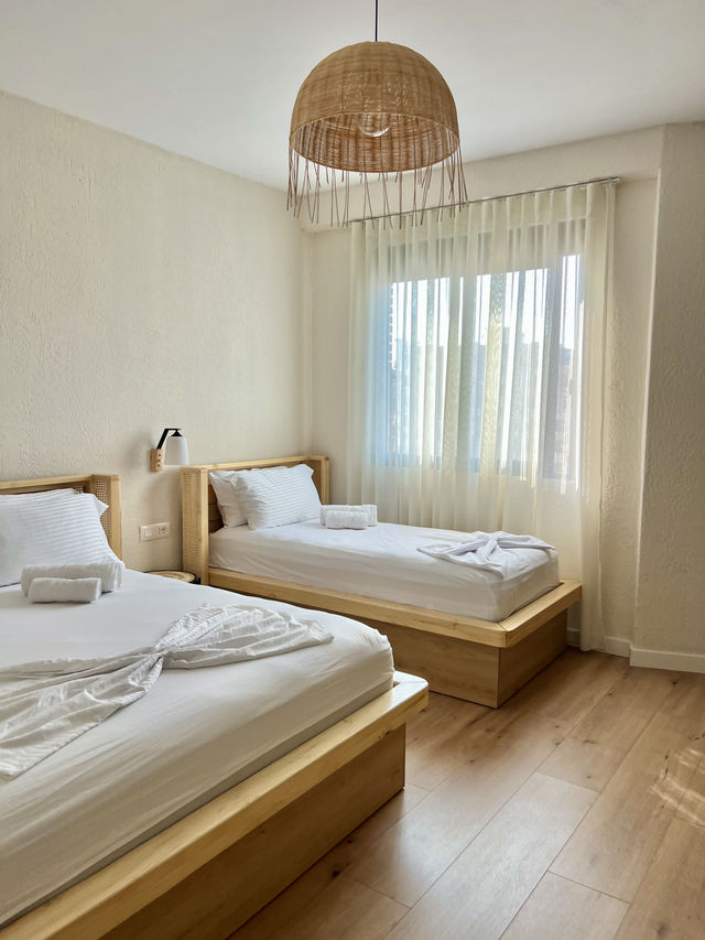 알바니아 티라나 감성 숙소 Boho Central Apartment