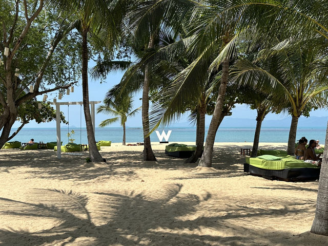 🏝️ W Koh Samui: The Island’s Chic Beachfront Playground ✨🍹