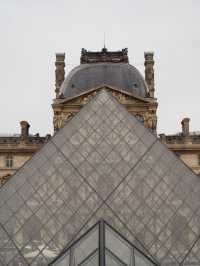 Discover Louvre in Paris