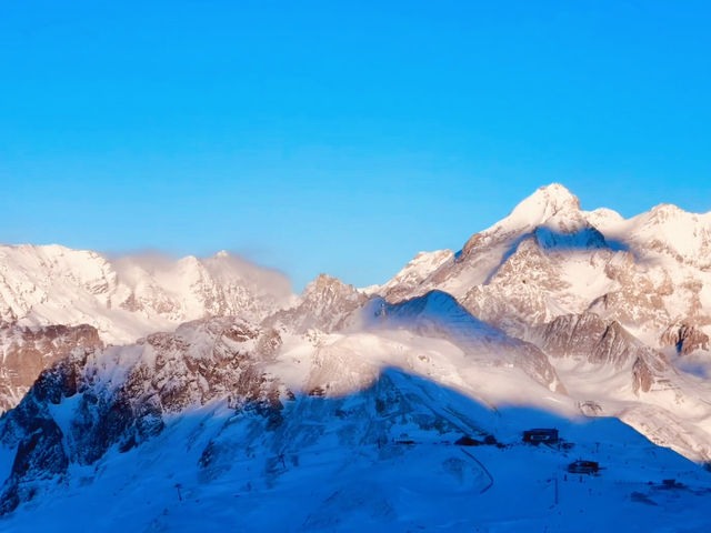 Powder Days and Alpine Nights: A Week in Val d’Isère
