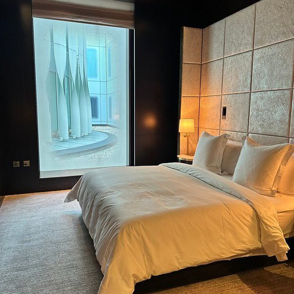 Historic Glamour Meets Modern Grace: Four Seasons Trinity Square