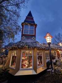 The Christmas Market at Tivoli Gardens is a feast for the senses. 🍭🎄