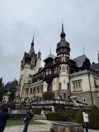 You won’t believe in what country this is… 👀