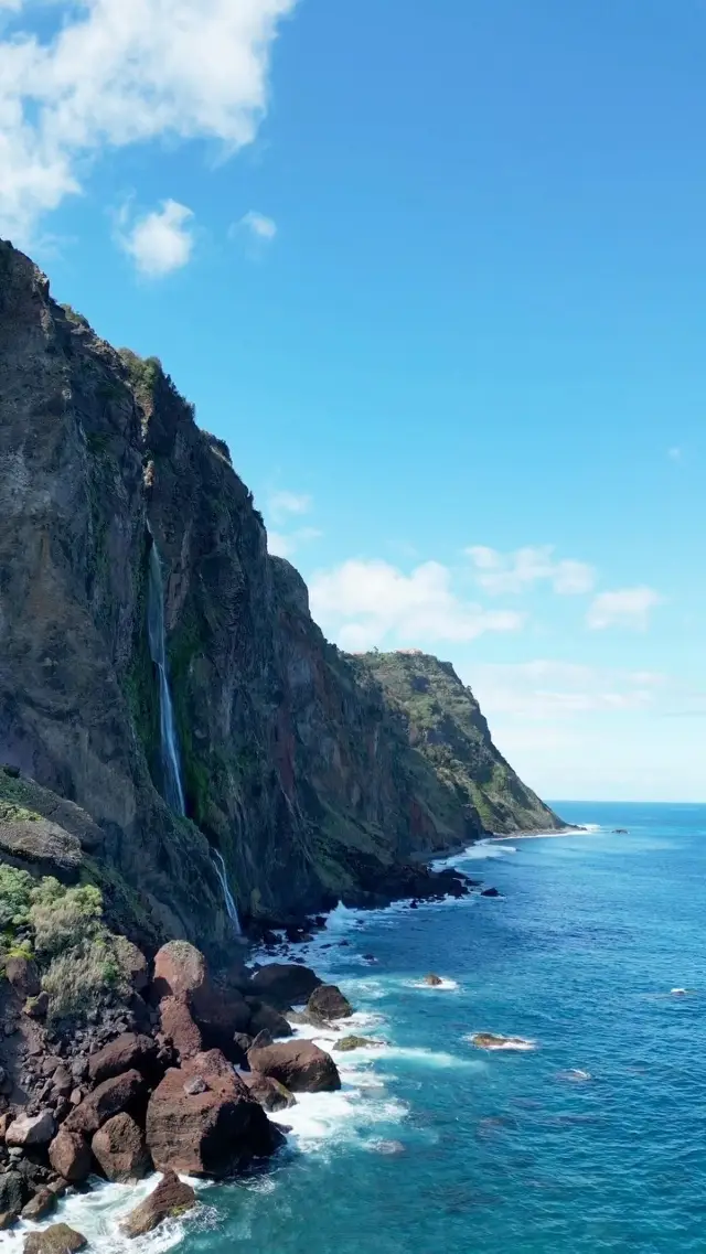 Rocha do Navio: Discover the Hidden Waterfall Where Mountains Meet the Ocean 🌊🌄