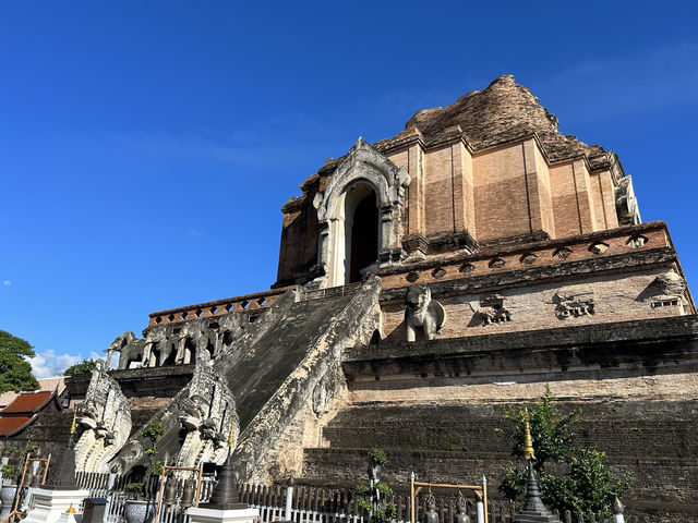 泰國清邁契迪龍寺（Wat Chedi Luang）