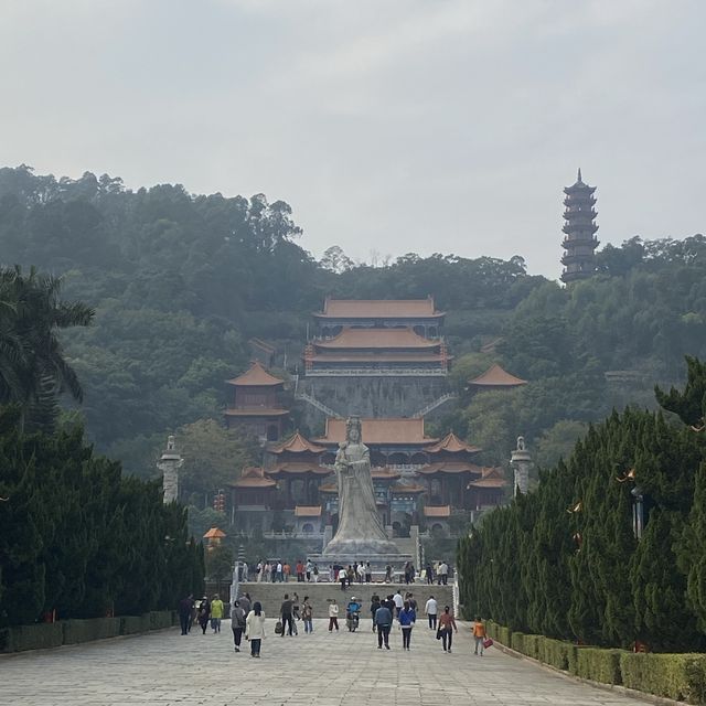 南沙天后后，海天一線，山驪美景