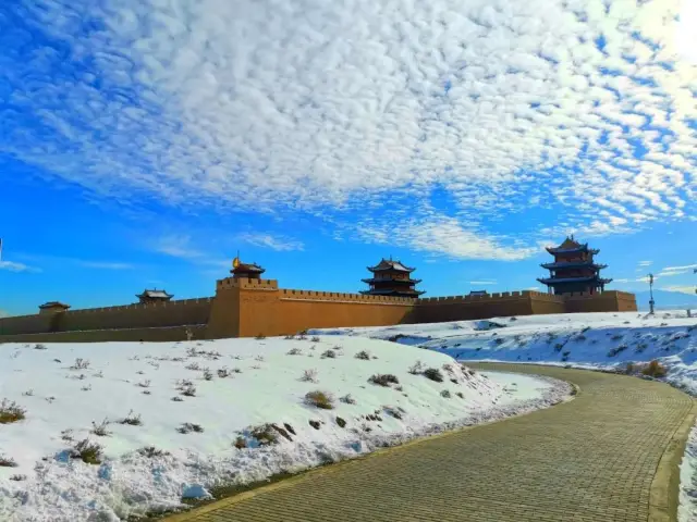 Winter outing, Jiayuguan