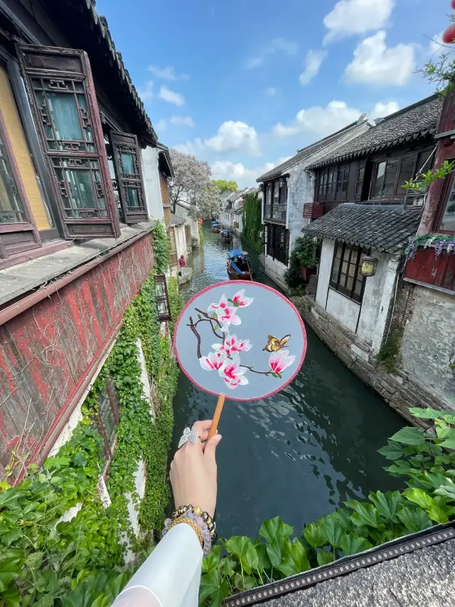 Zhouzhuang, a romantic water town through a thousand years