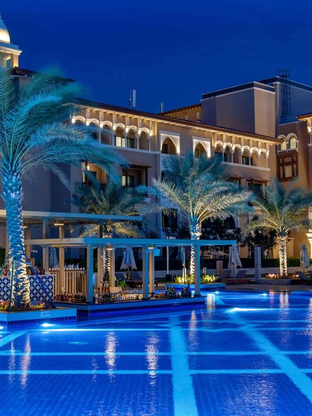 🌴✨ Abu Dhabi's Luxe Escape: Club Prive by Rixos! ✨🌴
