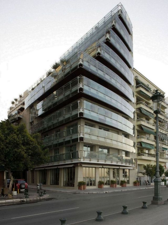 🌟 Thessaloniki's Top Stays: Luxury & Comfort! 🏨