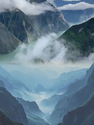 Wushan's lasting impression is so strong that I finally understand the saying 'Once you have seen the great ocean, no other waters will suffice