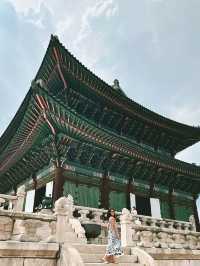 A glimpse of Korea’s majestic heritage • Walking in the footsteps of Kings and Queens🤴👸