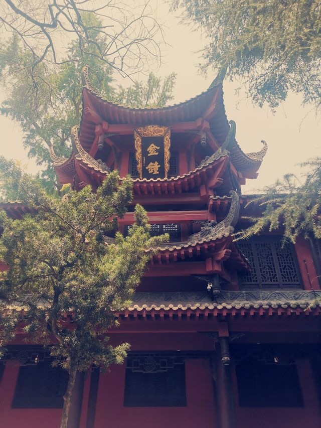 歷史悠久的川西佛教寺院——石經寺。