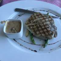 A fabulous meal at a wonderful seaside restaurant 