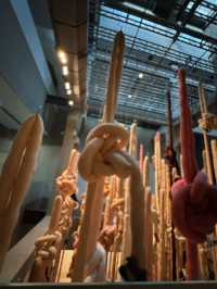 看展｜上海當代藝術博物館 「尹秀珍：刺天」
