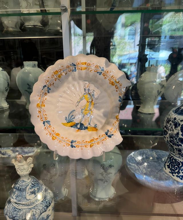 邂逅荷蘭代爾夫特皇家代爾夫特陶器廠：一場陶瓷藝術的夢幻之旅