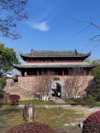 逛一個小公園，可以打卡江西有名景區