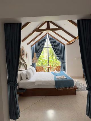Stop guessing and start choosing! The Montagne Residence in Kampot, Cambodia, is the real deal.