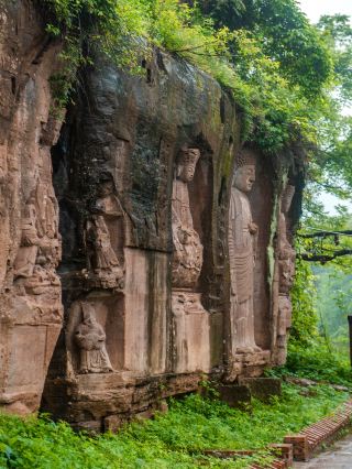 Lu'e Ge's hometown tour recommends a hidden gem of a small city accessible by high-speed train