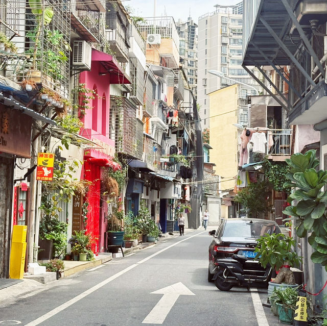 高質打卡！復古休閑咖啡館！