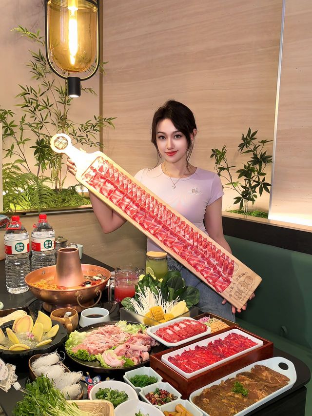 男朋友帶我來的 本地人認證涮肉天花板