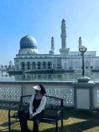 Malaysian blue Sabah 🪼🫧The floating mosque in Kota Kinabalu 😍