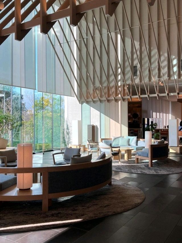SORANO HOTEL恆溫泳池驚見富士山夕照！在東京邊陲泡出夢幻山岳倒影