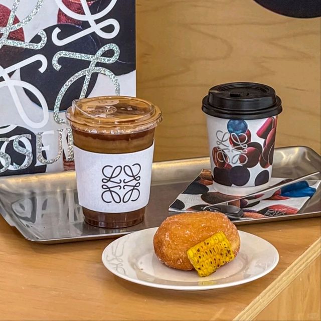 【☕️曼谷LOEWE期間限定Cafe！打卡影相買手信一次過搞掂～】