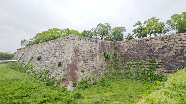 真係估唔到，落住小雨遊大阪城公園竟然咁浪漫