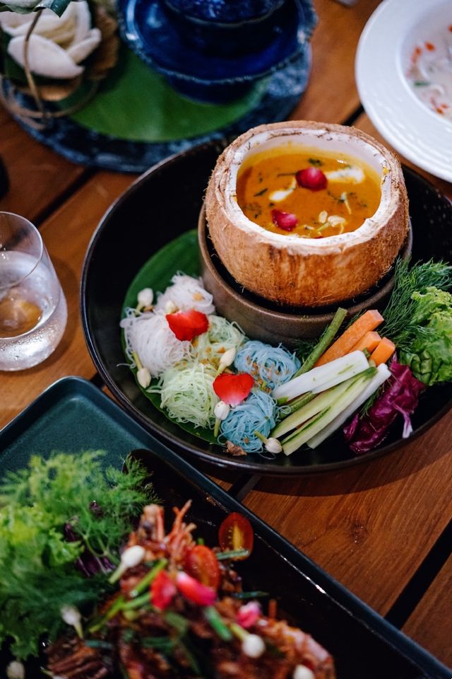 【布吉拉揚安納塔拉度假酒店】