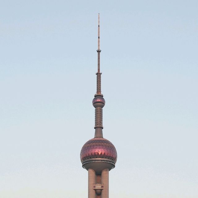 🌏✨ The Most Iconic TV Tower on the Planet: The Oriental Pearl Tower 🗼