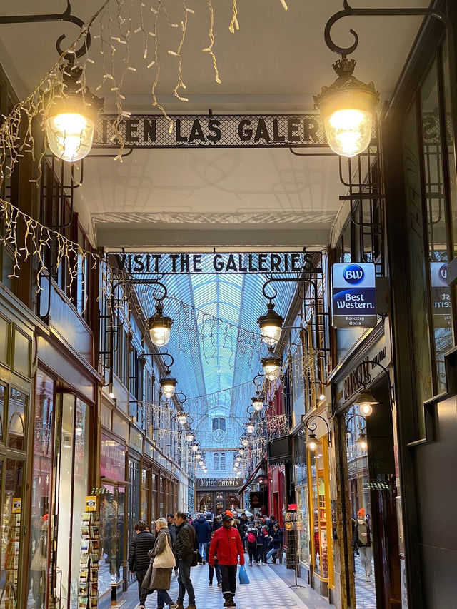 10 Cool and Quirky Things to Do in Paris! ✴️🗺