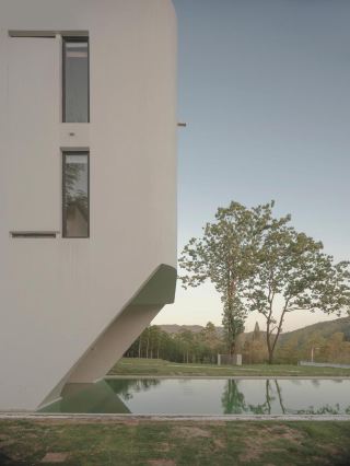 莫干山荒序，住進未來復古風！