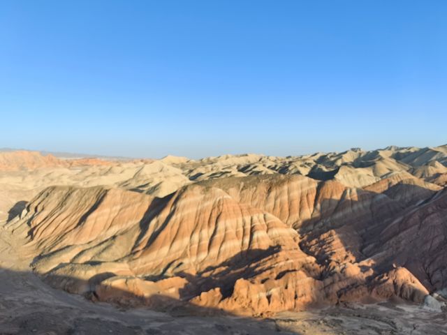 張掖+嘉峪關+敦煌8日遊：丹霞地貌的奇觀，敦煌文化的精髓