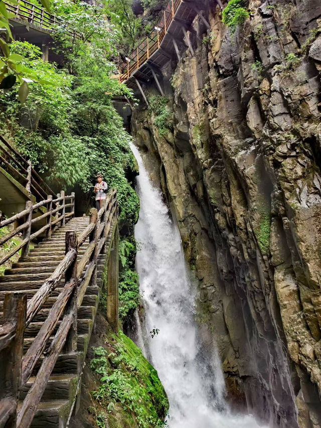 打卡雲南尼珠河大峽谷 打卡雲南尼珠河大峽谷