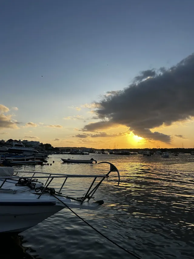 在巴厘島追到了!凌晨五點出海 被狠狠獎賞 在巴厘島追到了!凌晨五點出海 被狠狠獎賞