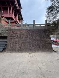 張家界 / 賀龍銅像