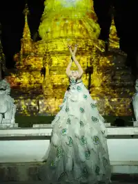 安排！餵完海鷗直奔這裡感受濃濃民族風情